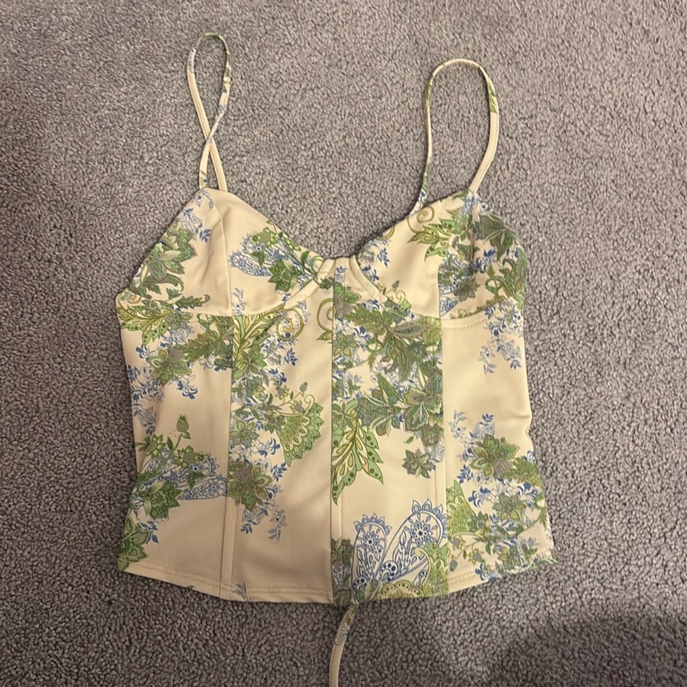 tank top from ediketd